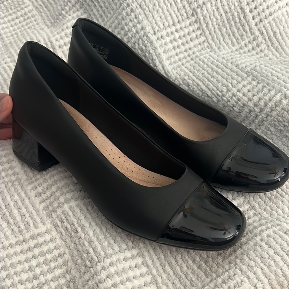 Clarks Womens Black Marilyn Sara Flat Heel Pumps